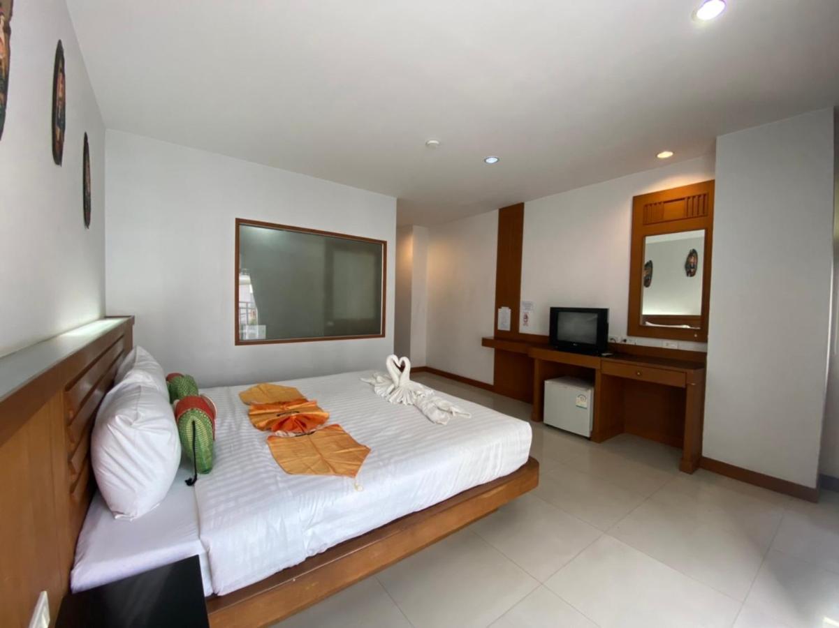 One World One Home Patong 2 المظهر الخارجي الصورة