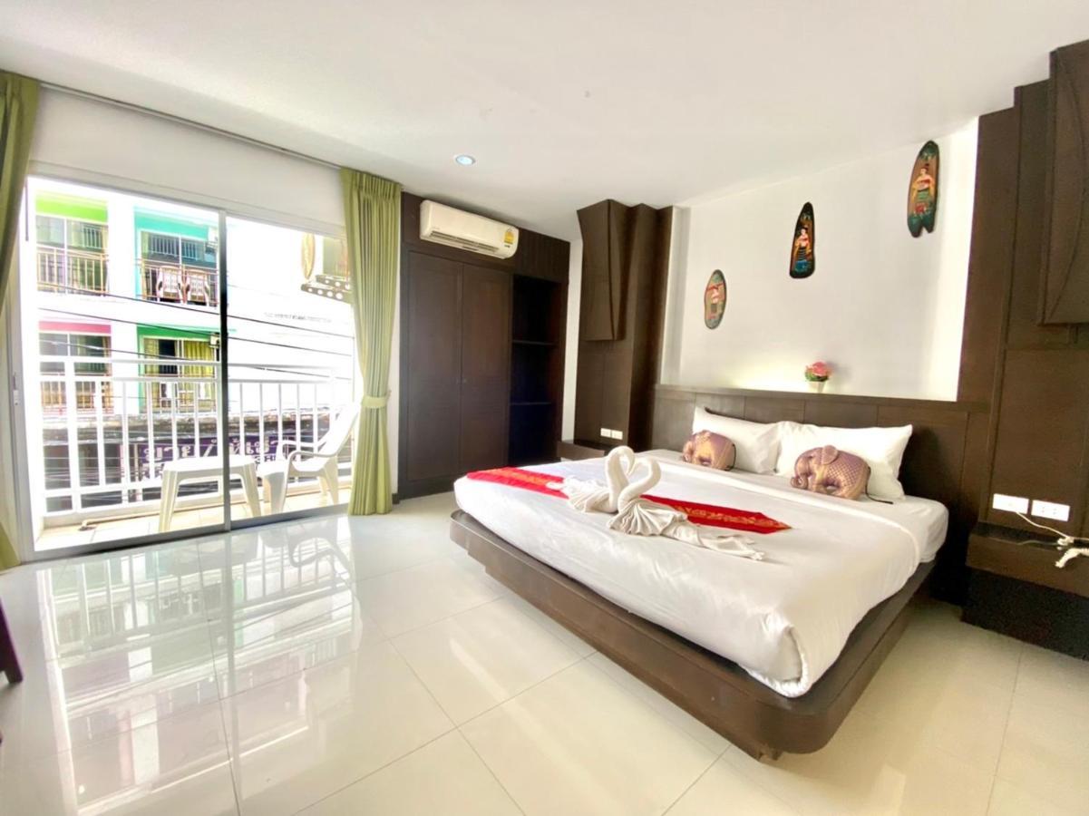 One World One Home Patong 2 المظهر الخارجي الصورة