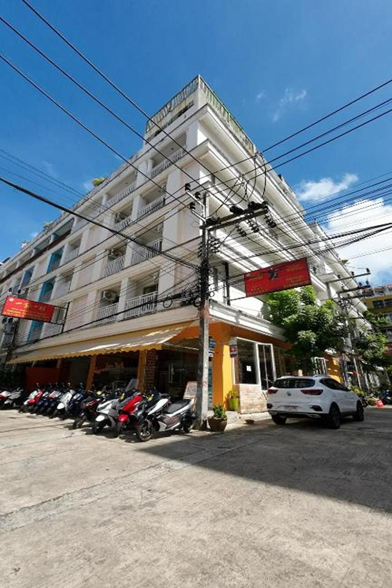 One World One Home Patong 2 المظهر الخارجي الصورة